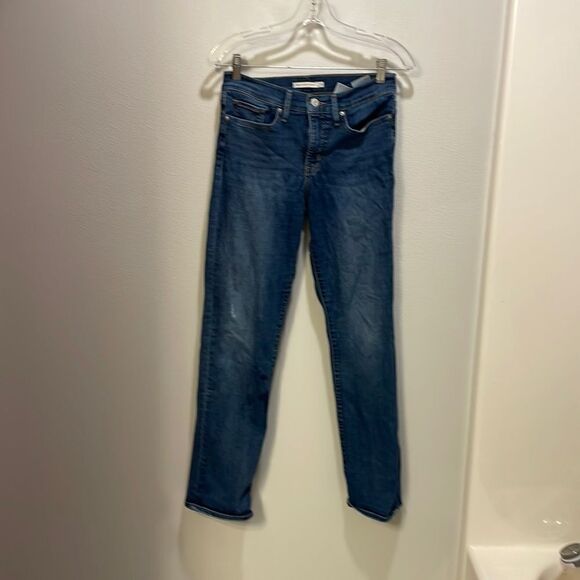 LEVI’S 314 shaping straight woman’s jeans. They are a size 28 - Picture 1 of 16